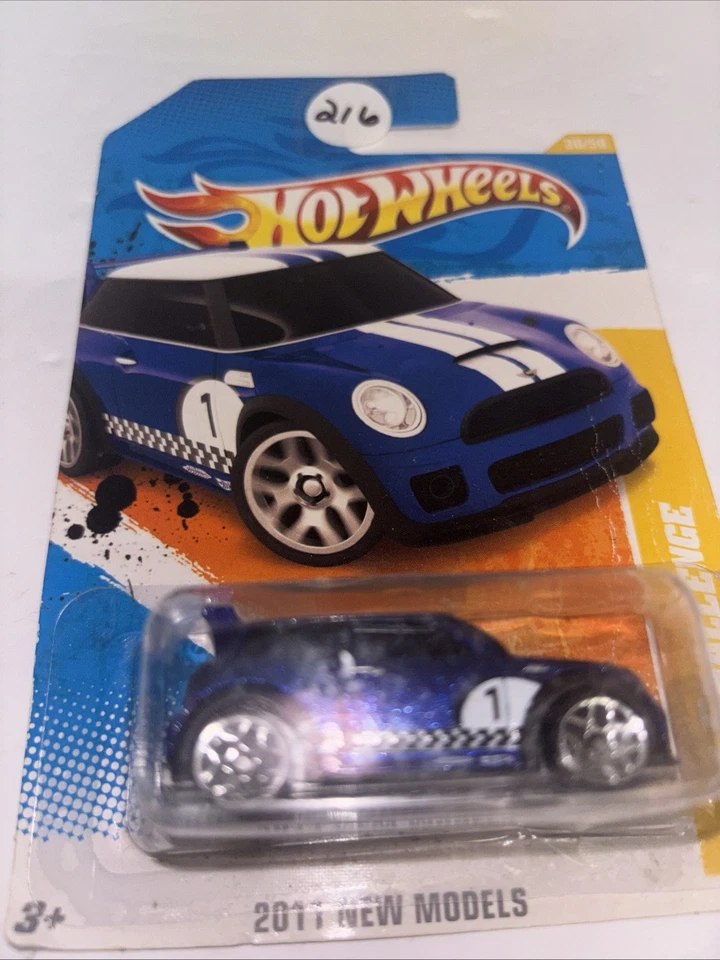 2011 Hot Wheels MINI CHALLENGE Blue 30/244 GREAT CARD New Models REDLINES - Image 2 of 3