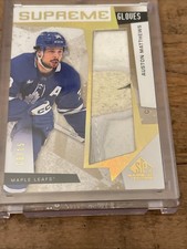 2023-24 SP Game Used Supreme Gloves Auston Matthews 8/15