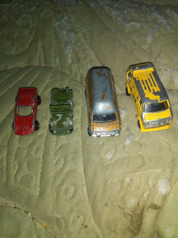 Lot Of 4 Vintage Metal Cars 3 Zelmex 1 Red To Small To Read Brand