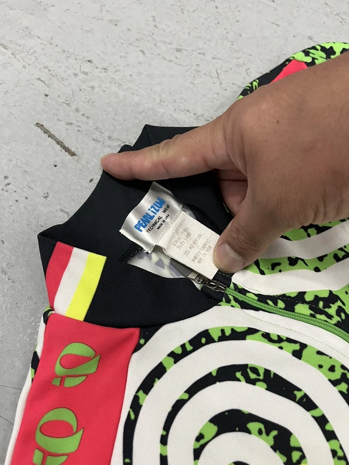 Camiseta deportiva de ciclismo vintage Pear Izumi Technical Wear talla grande años 90 patrón neón Foto 3 de 4