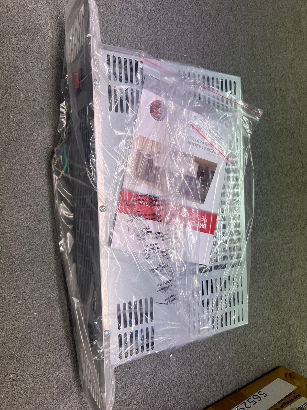 CDA APH02SS 2kW Stainless Steel Slimline Electric Kitchen Plinth Heater