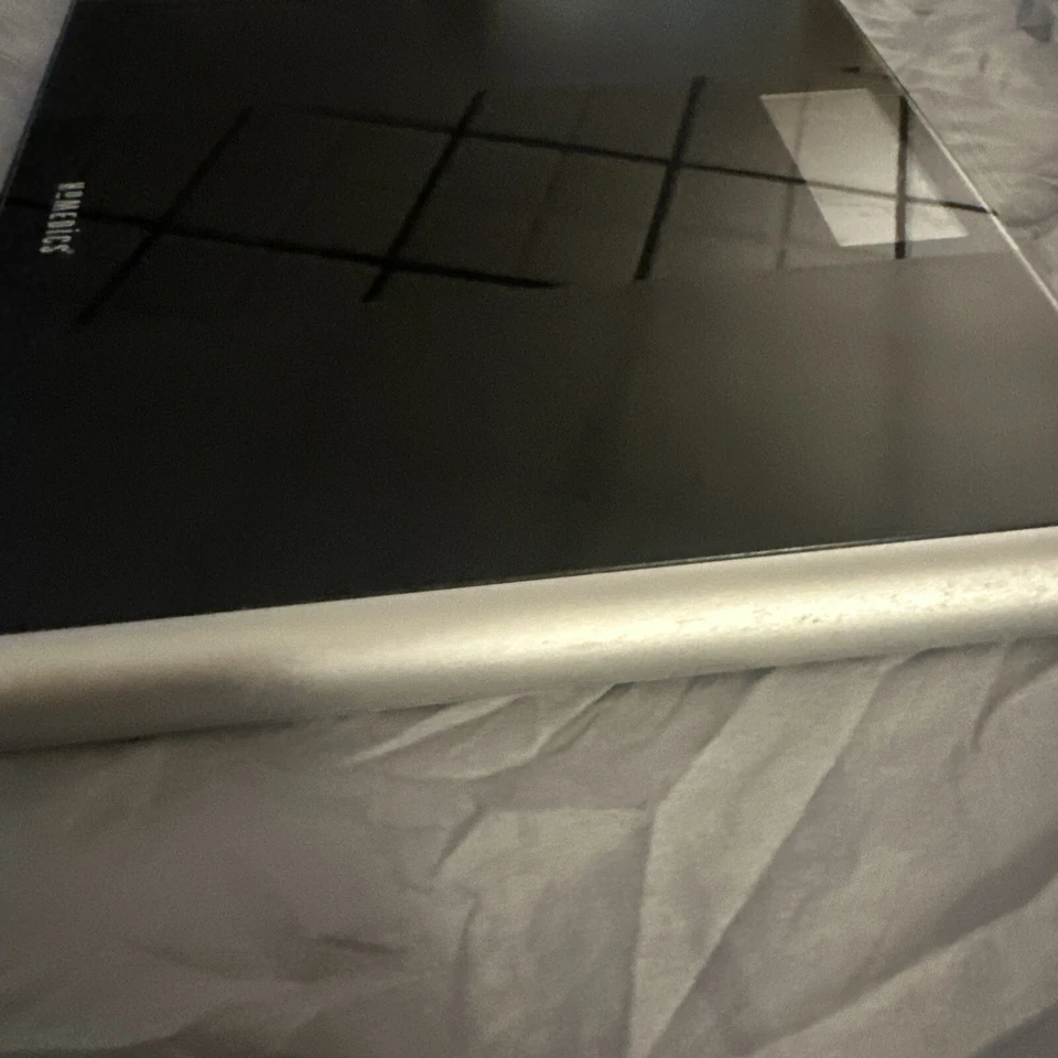 Báscula digital de grasa corporal de vidrio Homedics ~ Modelo SC-800 ~ Negra ~ Plataforma Foto 4 de 4