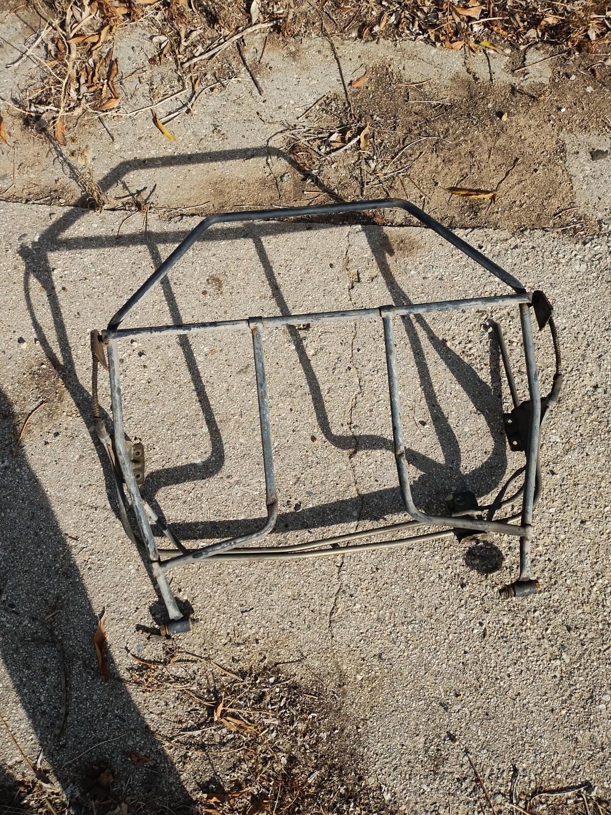 Maserati Biturbo Spare Tire Carrier Assembly 