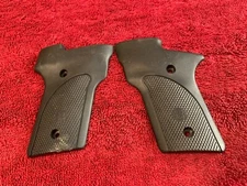 Smith & Wesson 2213 2214 Grips- 17744
