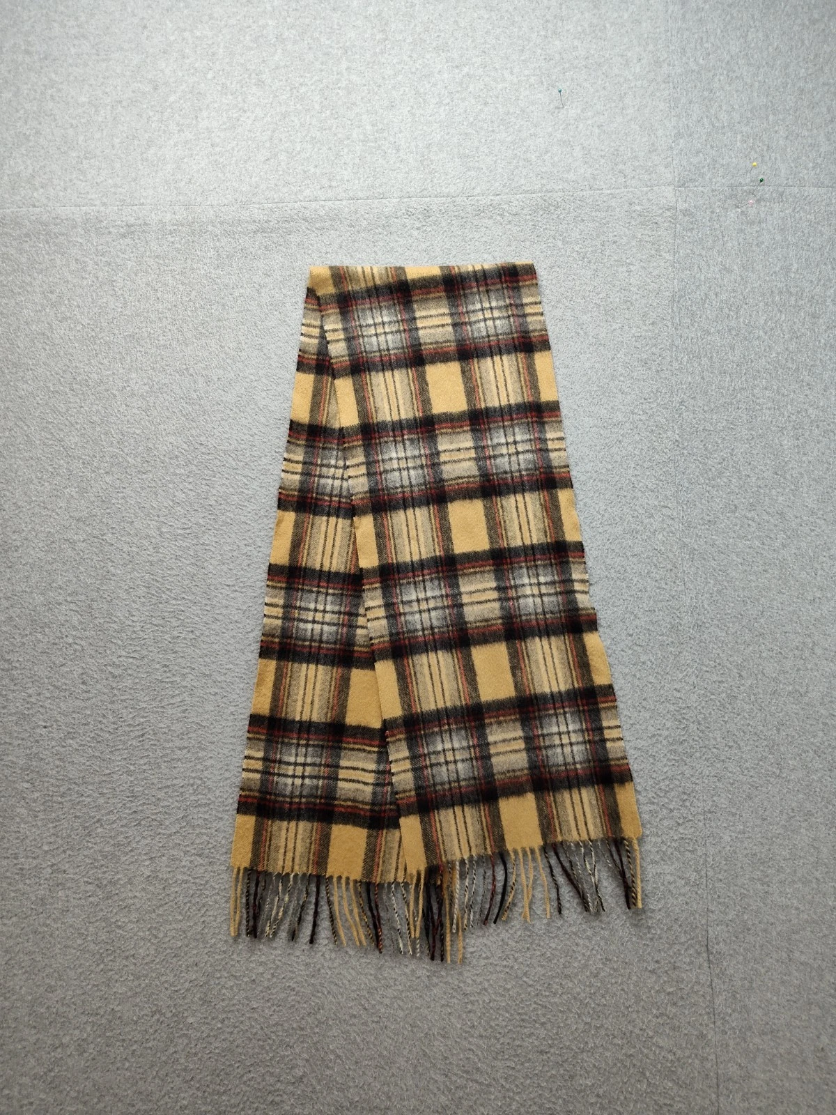 Edinburgh Men Scarf Multicolor Plaid Rectangular Fringe Hem Neck Warmer Outdoor