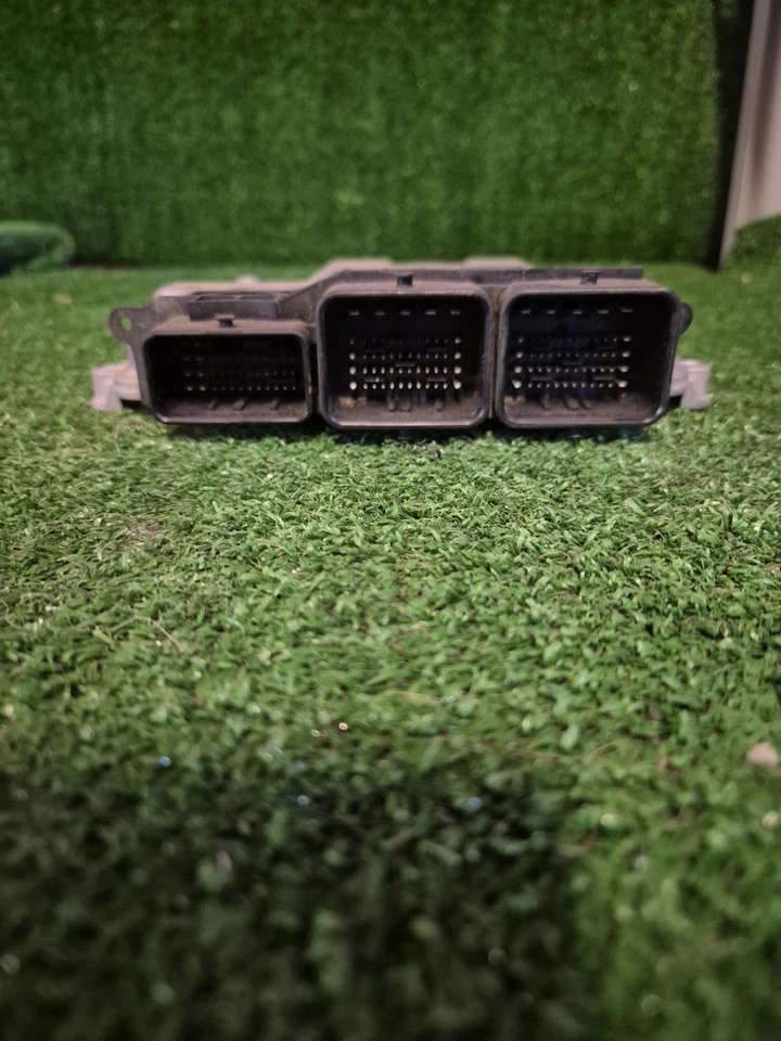 0281018389 CENTRALINA MOTORE ECU BOSCH LAND ROVER RANGE ROVER EVOQUE (L538) 4WD - Immagine 3 di 3