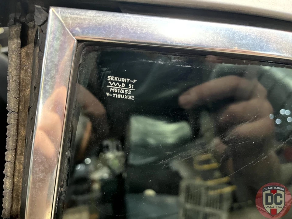 Porsche 911 1968-1973 derecha izquierda tintada apertura ventilación cuarto ventana 136713 Foto 3 de 4