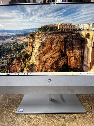 HP Pavilion 24 All-in-One PC 24-xa0024 i5-8400T 12GB RAM 256GB SSD Touchscreen - Picture 3 of 19