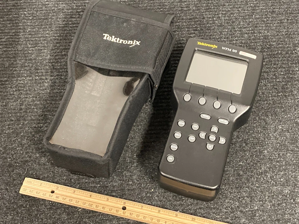 Tektronix WFM 90 Portable Vectroscope (Unit Only) - Image 2 of 4