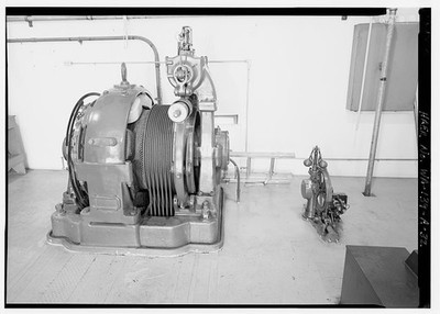 32. Interior elevator house, Block 11, hoist motor, manufactured Otis, DC 280