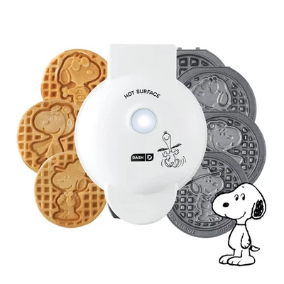 Peanuts x Dash Snoopy MultiMaker Mini Waffle Maker System 4 Plates