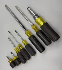 Klein Tools 8 pc Lot:  7 Screwdrivers & 1 2 sizes in 1 Nut Driver *Read Desc