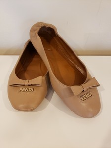 fendi logo flats