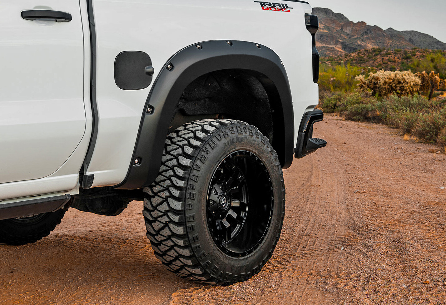 Rough Country Pocket Fender Flares GBA Black Chevy Silverado 1500