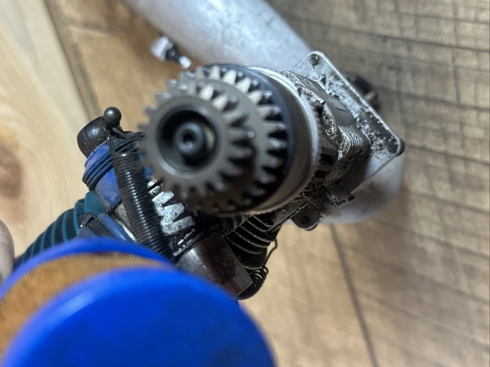 Team Losi Dynamite M26SS Mach 26 Big Block Nitro Engine W/ Muffler Used As-Is - Image 4 of 4