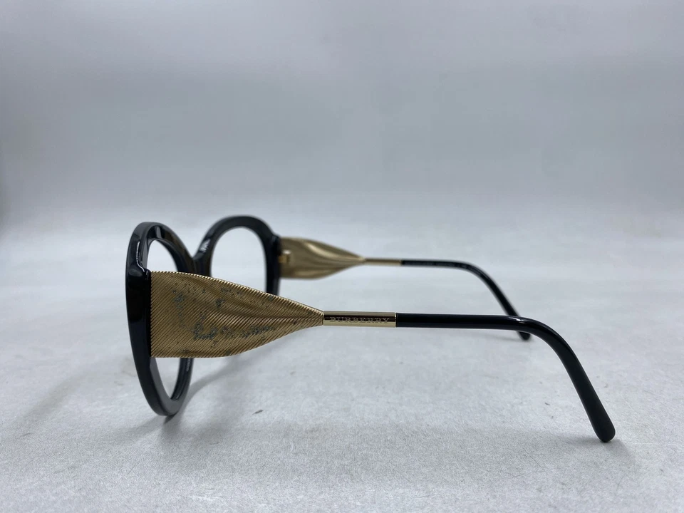 Gafas Burberry negras con montura redonda para mujer Foto 4 de 4