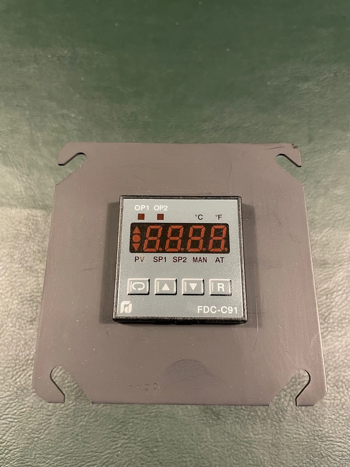 Placa de montaje 1/16 din, acero cuadrado de 4 pulgadas Foto 2 de 2