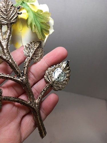 Hermosos tallos de metal vintage de porcelana Capodimont Italia rosas amarillas blancas - Imagen 5 de 5