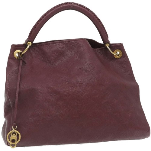 monogram empreinte artsy