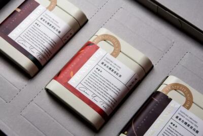 Custom Boxes. Sample Product or Mailer Box Packaging in $299. QTY 100