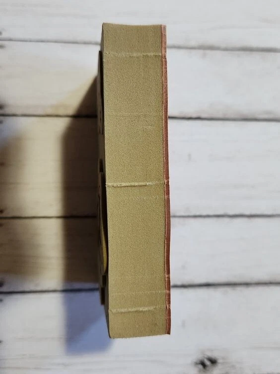 Sello con respaldo de espuma montado en goma House Mouse Designs Friends Foto 3 de 3