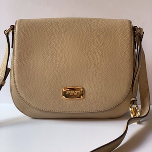 mk bedford crossbody