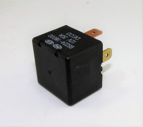Relé negro multiuso original Hyundai Kia 4 hojas 95224-1M000 12V 30A decorativo - Imagen 8 de 11