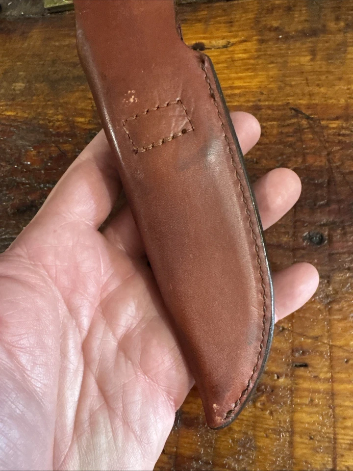 Vintage Beretta R. W Loveless design, Quince wood handle Fixed Blade Knife. - Image 4 of 4