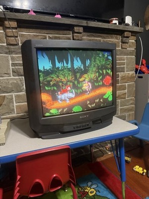 Sony Trinitron KV-20S20 Color CRT Television Vintage 1996 Model KV-20S20