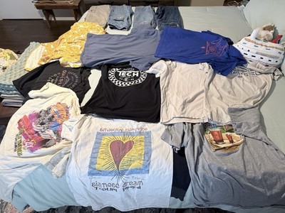 Lot of Men s Shirts Mostly Large and XL Mixed Brands See Pics