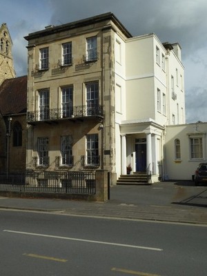 Foto 6x4 St Gregory's Priory, St James' Square Cheltenham 10 St James & #0 c2017