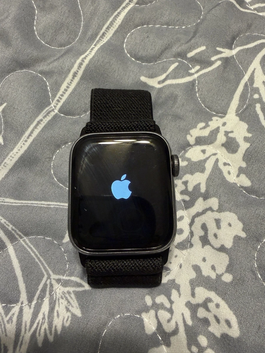 Apple Watch Series 5 Smart 40 mm Case Wristwatches for Sale | Shop