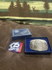 SMITH  WESSON MODEL 610 ANTIQUE SILVER BELT BUCKLE 125 YEAR ANNIVERS 1977. NIB