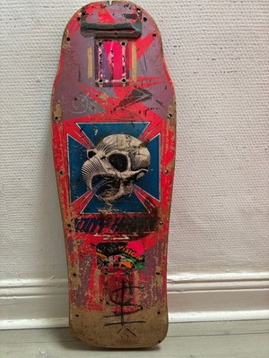 POWELL PERALTA - TONY HAWK SKATEBOARD 1983