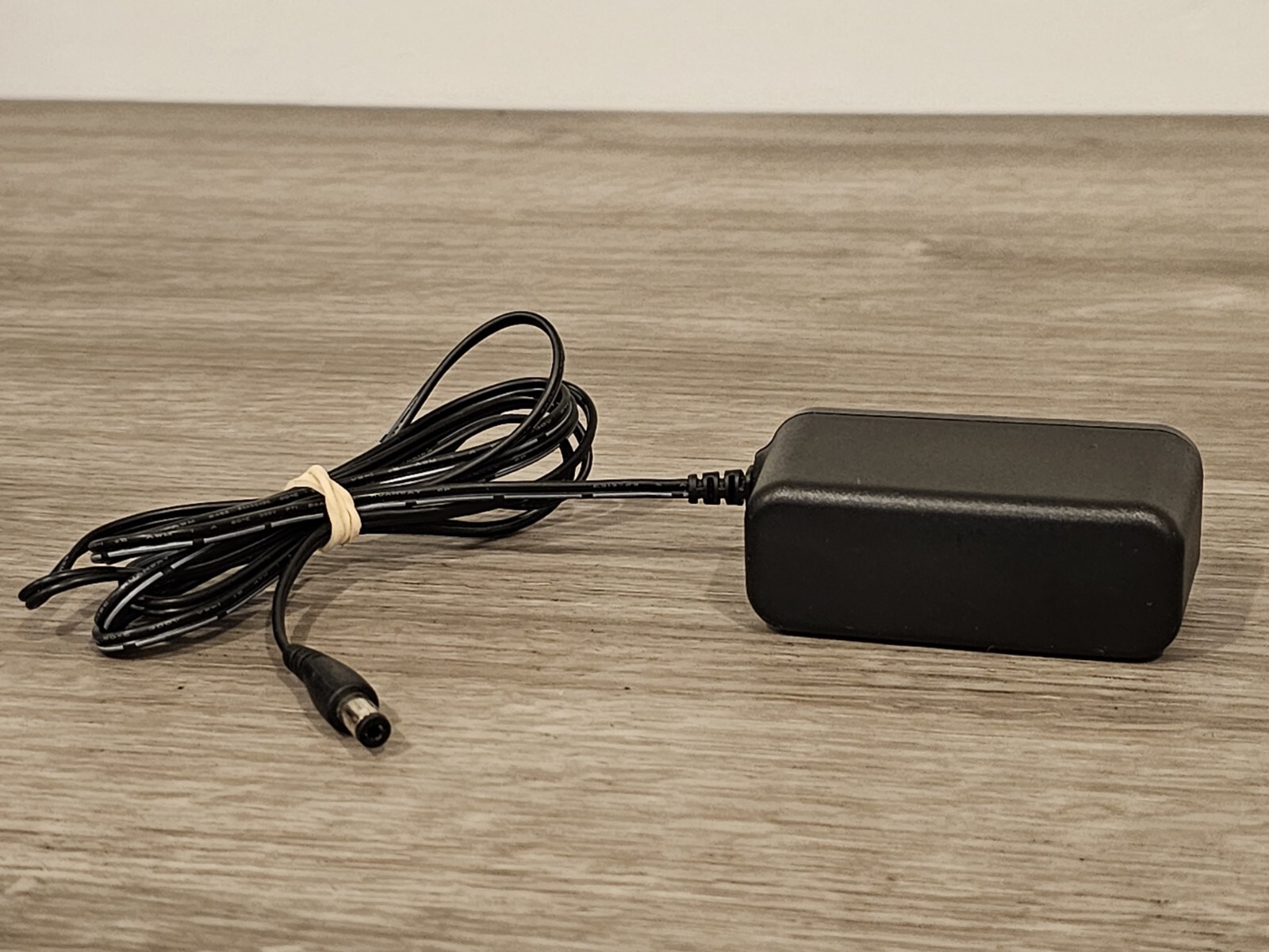 Genuine Ktec KSAS0121200100VU AC Adapter Op 12 V 1000mA Power Supply Adapter A62