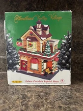 VINTAGE HEARTLAND VALLEY HAND PAINTED PORCELAIN LIGHTED HOUSE "BEAUTY SHOP"