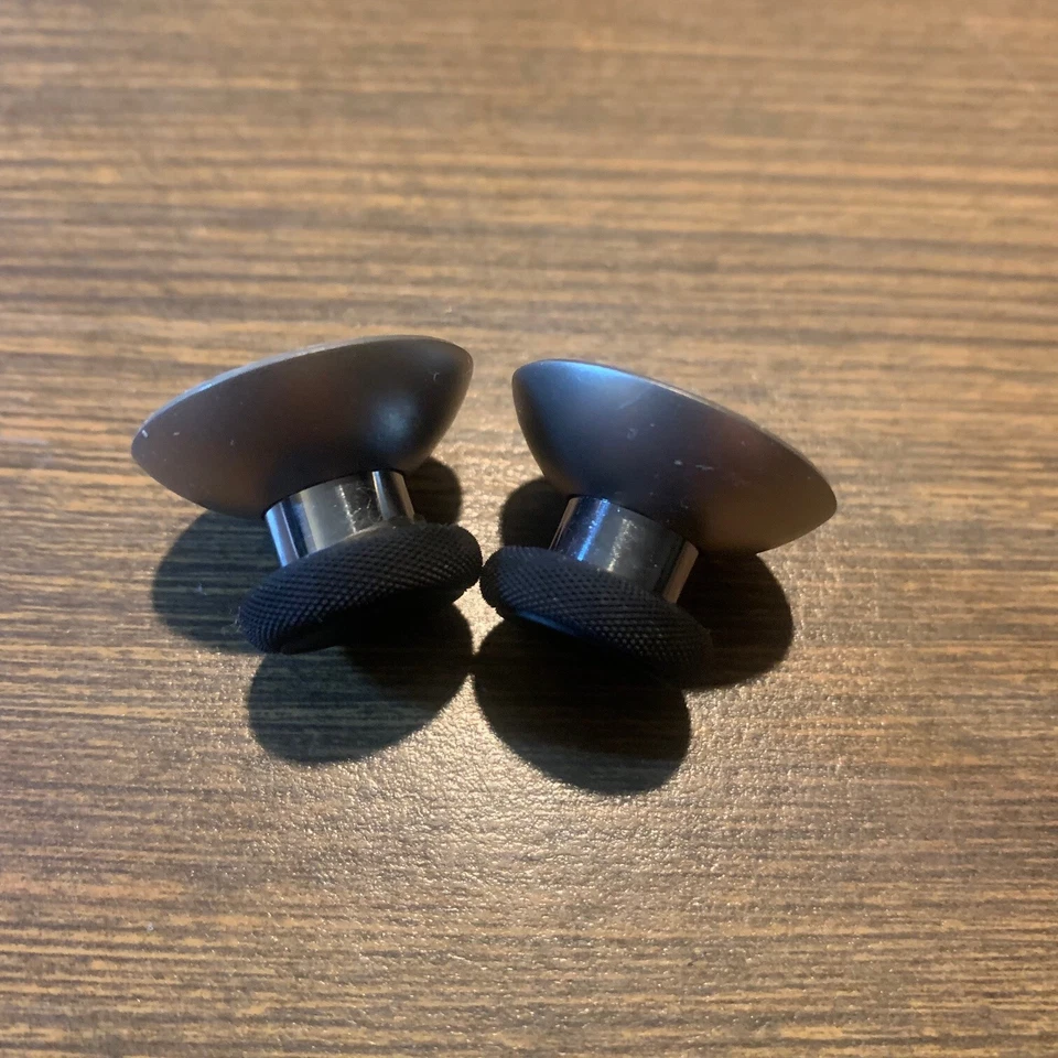 Xbox One Elite Series 2 Replacement Thumbstick Set Of 2 Low Silver Magnetic Dome - Image 3 of 4