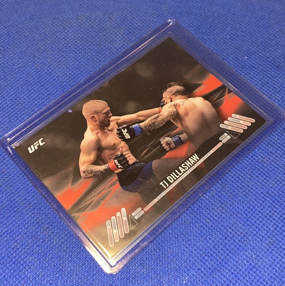 TJ Dillishaw SP Red 2017 Topps UFC Knockout /25 - Image 2 of 4