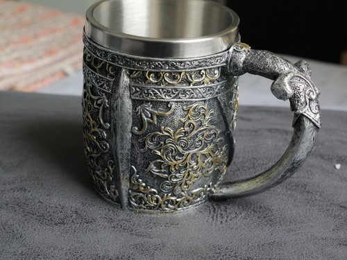 Skull Barrel Mug Rustic Medieval Feast 550ML Stainless Steel Norse Tankard Cup - Picture 5 of 6