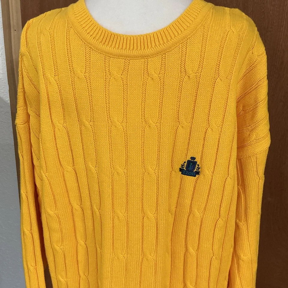 Izod NUEVO Cuello Redondo Amarillo Pull Over Cable Tejido Tenis Golf Preppy Para Hombre Med. USA Foto 2 de 4