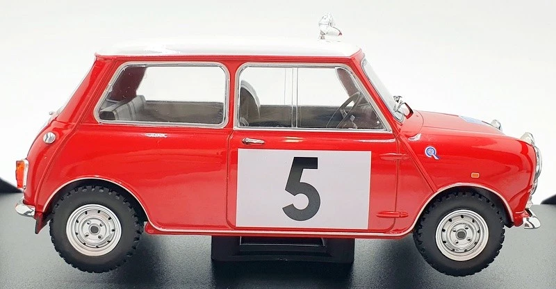 IXO Models 1/18 Scale 18RMC065A - 1965 Mini Cooper S #5 RAC R.Aaltonen - Image 4 of 4
