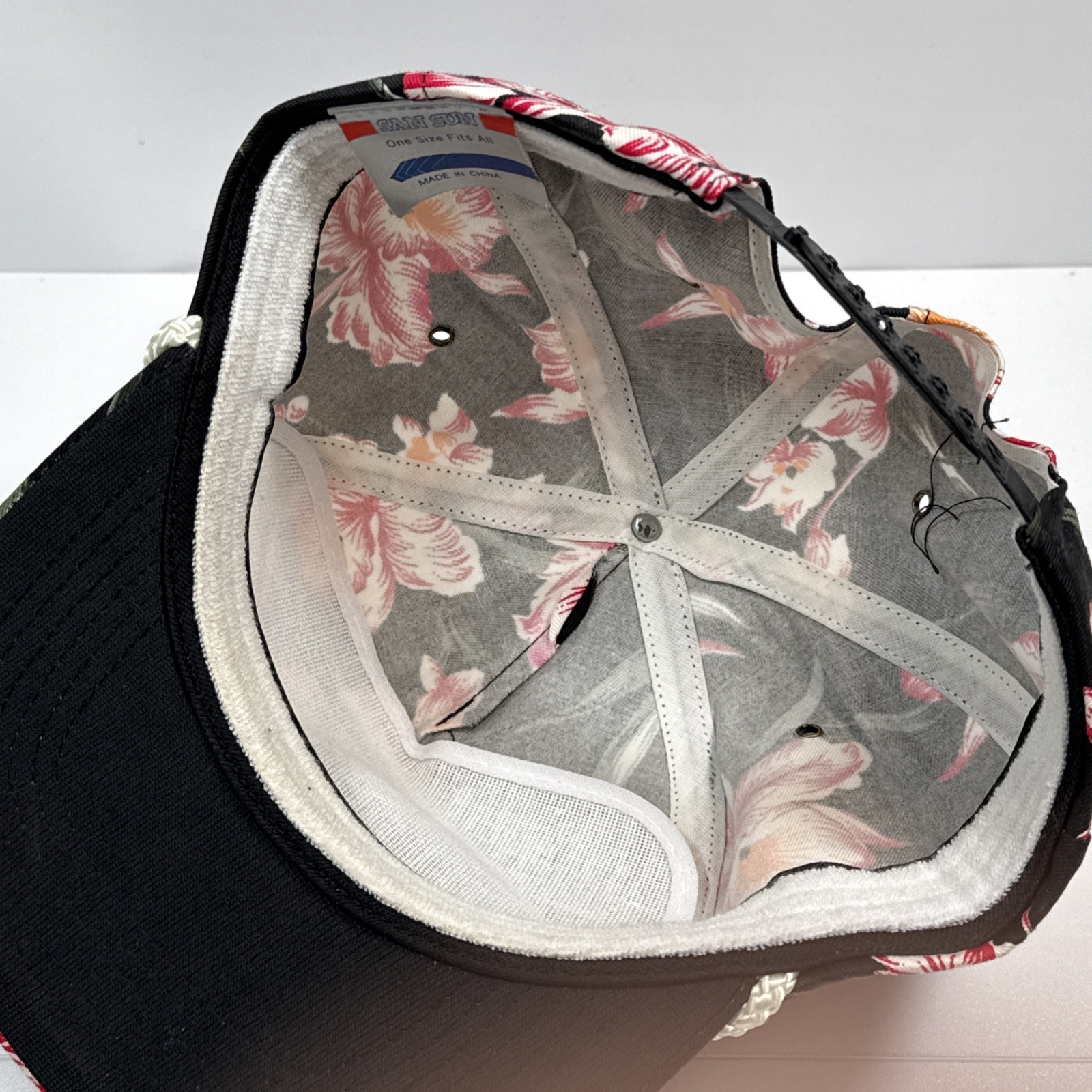 VTG International Hawaiian Print Double Snap Back w/Rope - San Sun OSFA Hat Cap