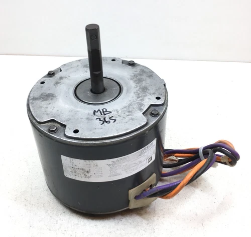 Emerson K55HXGCE-8094 Condenser Motor 68J2401 1/3HP 208/230V 1075RPM used #MB365