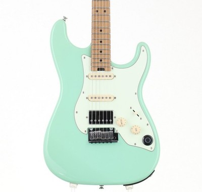 MOOER GTRS S800 Green Used Basswood Body Maple Neck Maple FB w/Soft Case
