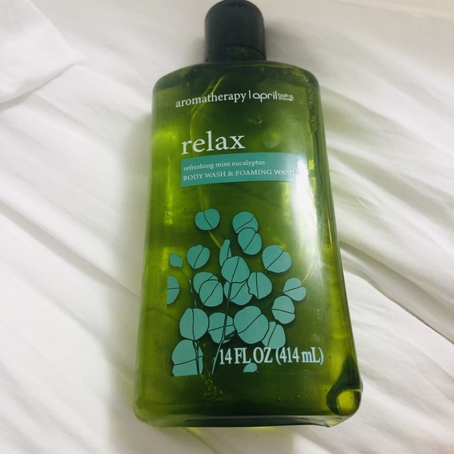 bath and body works relax body wash