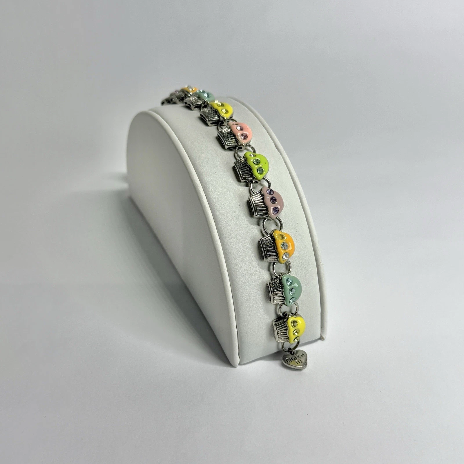 CHARM IT Cupcake Enamel Charms Silver Tone Vintage Bracelet Jewelry Br234