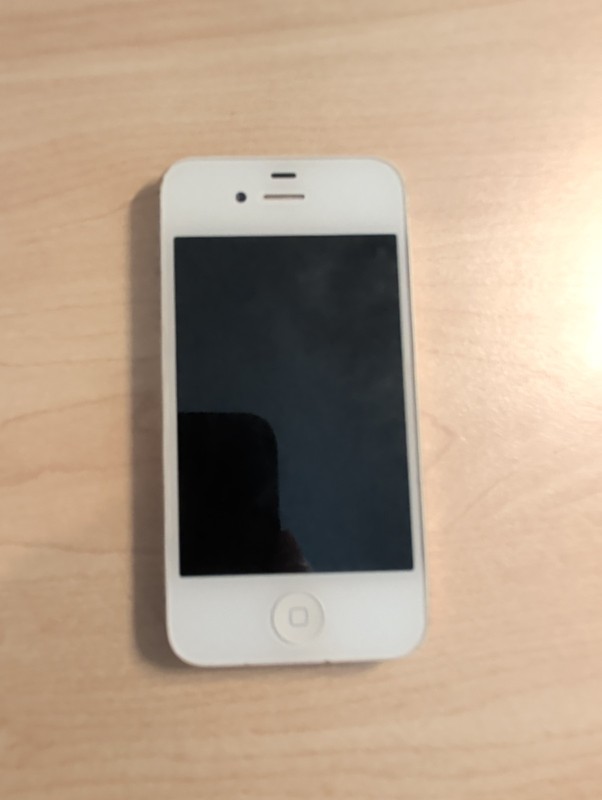 Apple iPhone 4s - 16 GB - White (Unlocked)