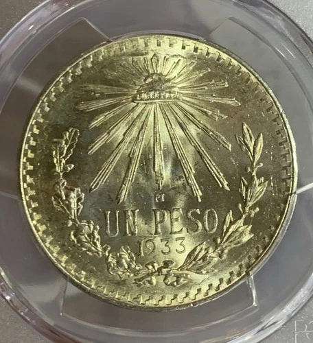 1933 Mexico Un Peso Silver — photo from the most recent tracked eBay sale