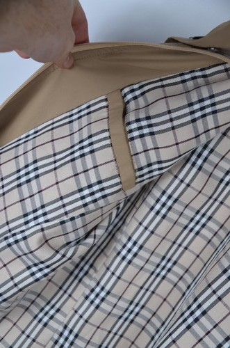 Burberry Brown Raincoat - Picture 7 of 8
