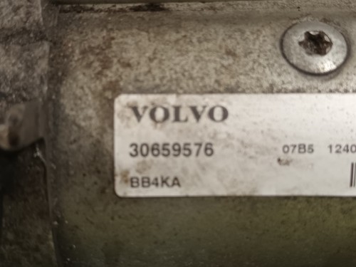 Démarreur Volvo V60 I D4 30659576 - Foto 7 di 12